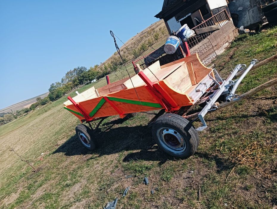 Vând  sau schimb  cu una pe spițe daca e cazul dau diferența