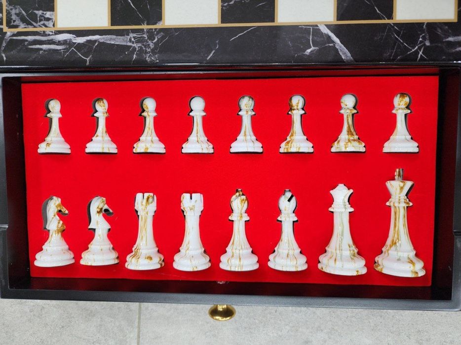 ШАХМАТЫ ОРЕХА роскошный перимум качества