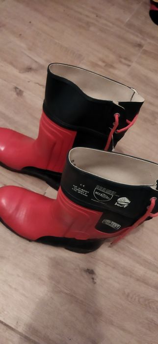 Cizme pentru drujbist