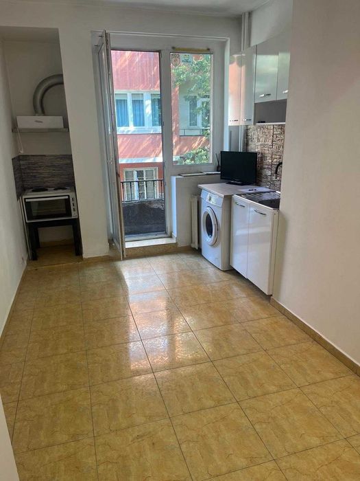 Дава се под наем Тристаен апартамент в София, Оборище - 85 кв.м за 663 € - Снимка #3