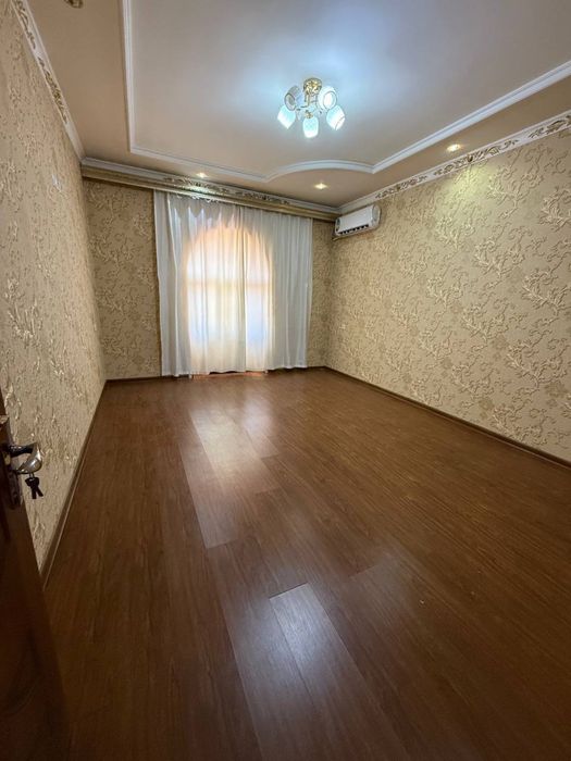 Срочна Продаётся Комфортная Квартира Зангиата Битонка 3/4/4 101м2