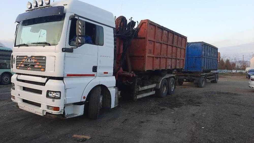 Camion graifer-abrollkipper fier vechi plus remorca si containere