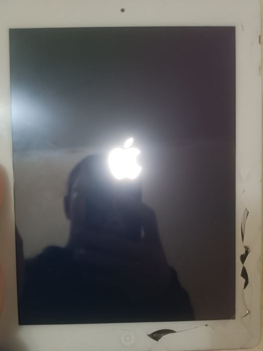 Ipad 4 nechpul desela beraman javob