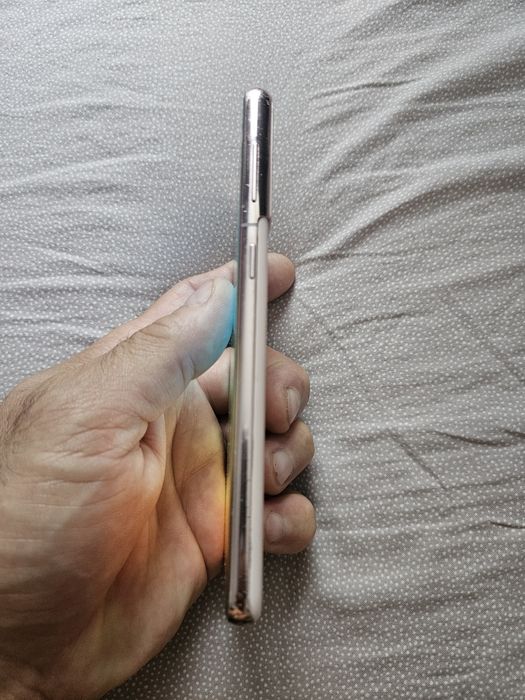 Samsung S21 Pink 128 Gb functioneaza perfect Liber de retea