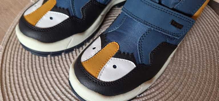 Нови апрески/боти/ботуши на Primigi - н. 36