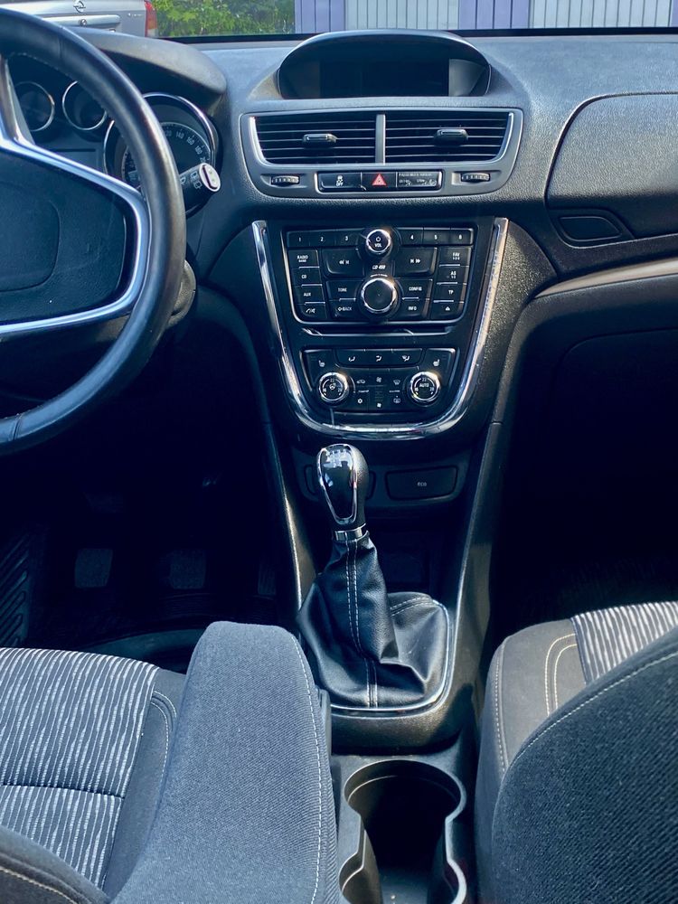 Opel Mokka 1,6 benzina, motor aspirat