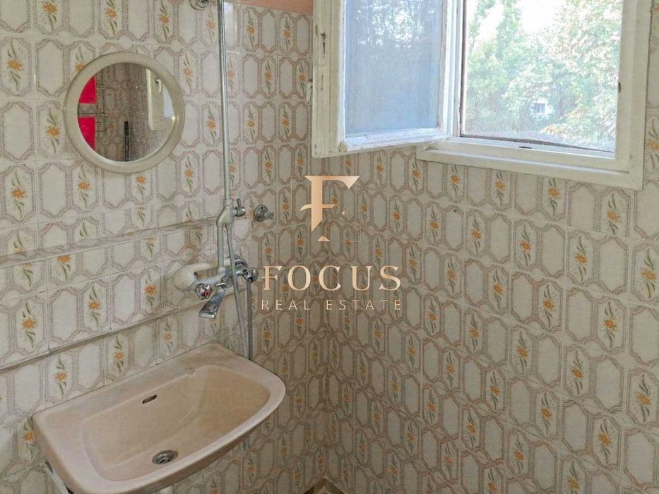 Продава се Тристаен апартамент в Пловдив, Кючук Париж - 82 кв.м за 1231 €/кв.м - Снимка #5