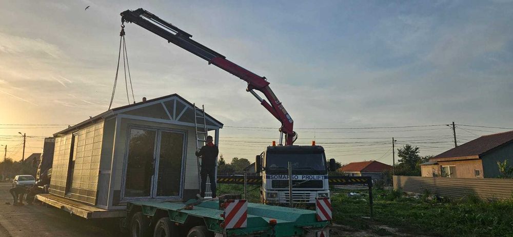 Inchiriere camion cu macara