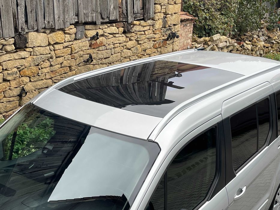 Ford Tourneo Connect Maxi Titanium
