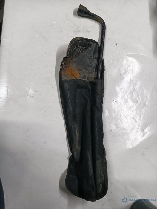 Cheie Roti/cârlig tractare  AUDI A7 Sportback 4GA, 4GF 2010 - 2018