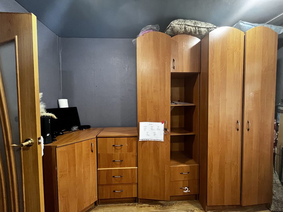 Продам шкаф ,в хорошем состоянии