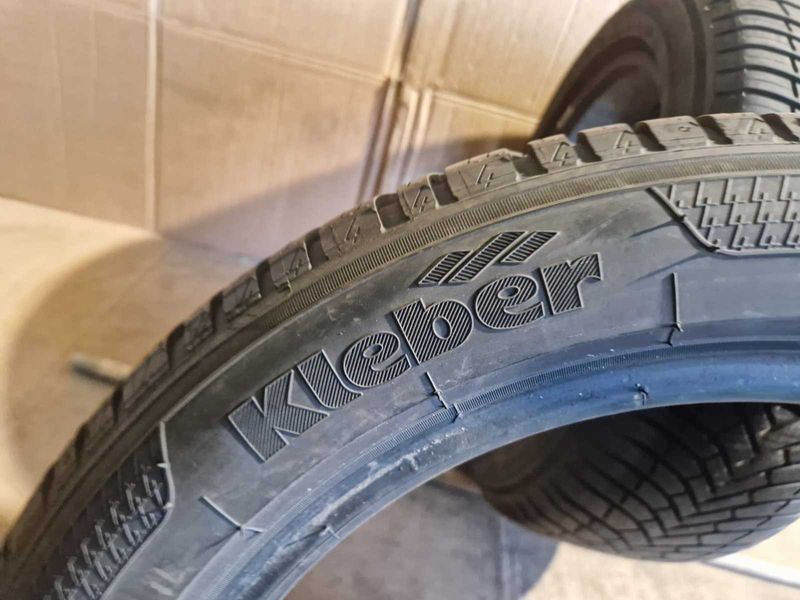 2 anvelope Kleber R17 205/55 all season DOT1822