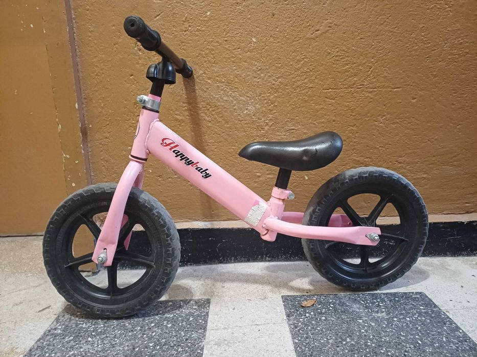 Баланс колело happybaby. Розово