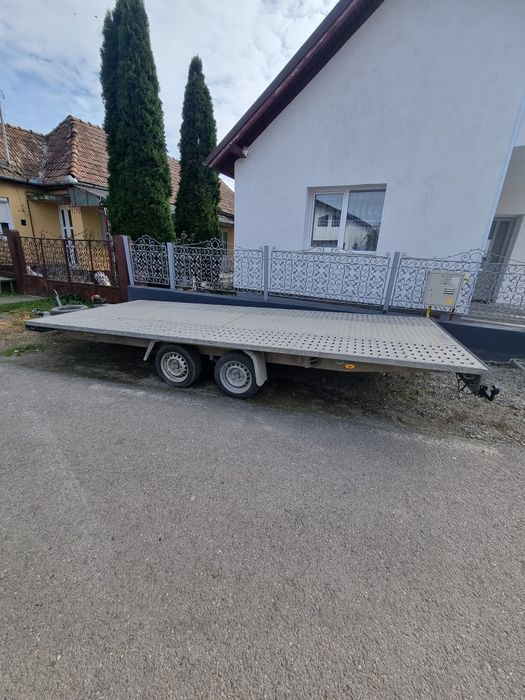 Platforma auto 5 Metri 3000 kg niewiadow