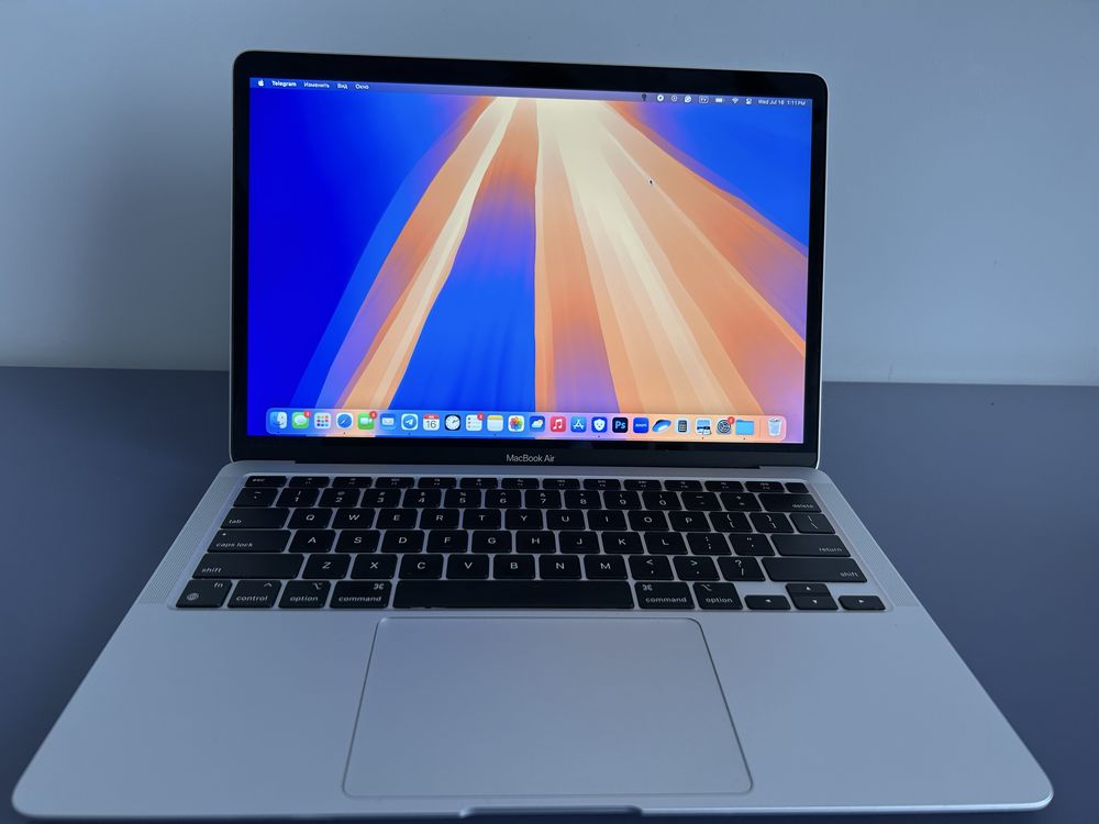 Apple Macbook air m1