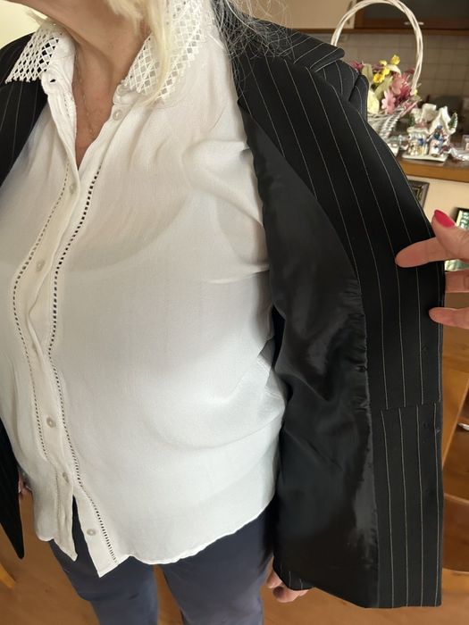 Дамски пролетни сака черно и червено Л и М