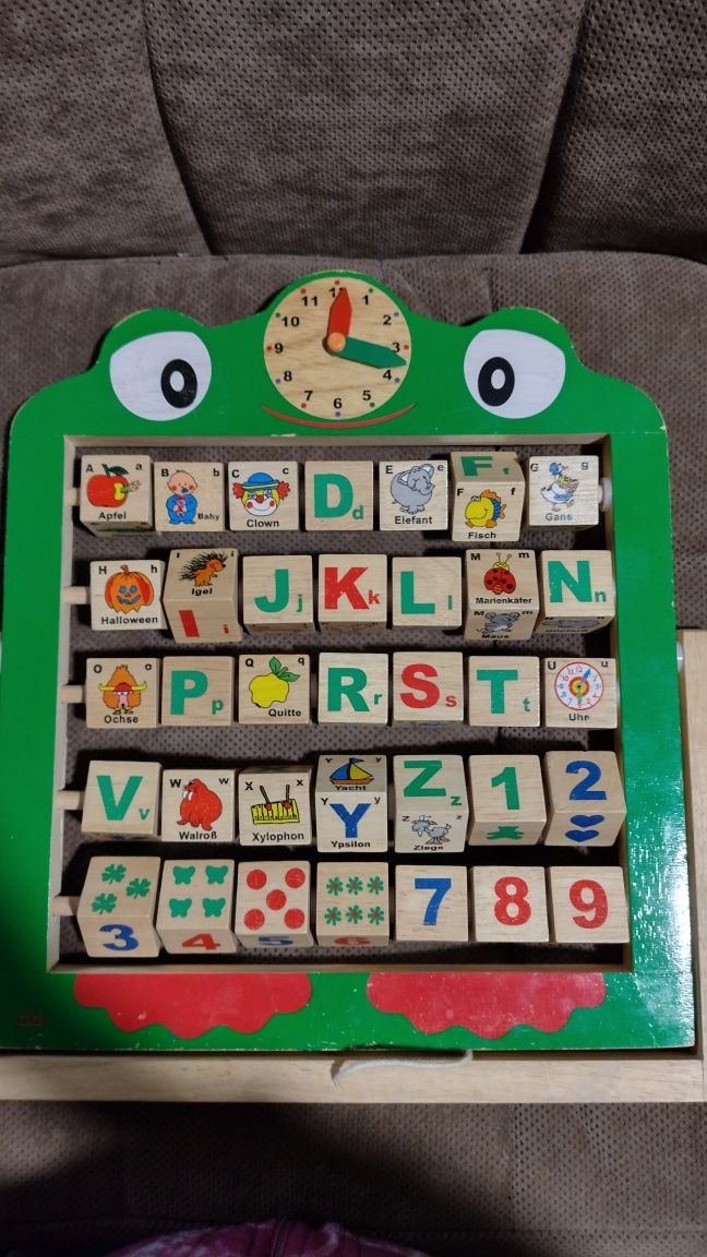 Дървена детска образователна играчка, немска азбука и числа