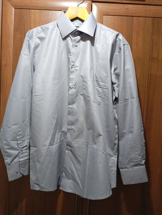 Новые рубашки мужские52 то-54р