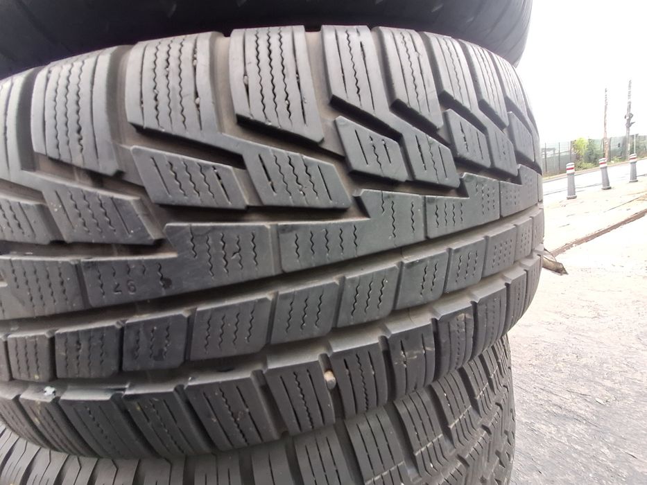 4 anvelope iarna 215/60r16 Nokian 2018 Montaj Gratuit