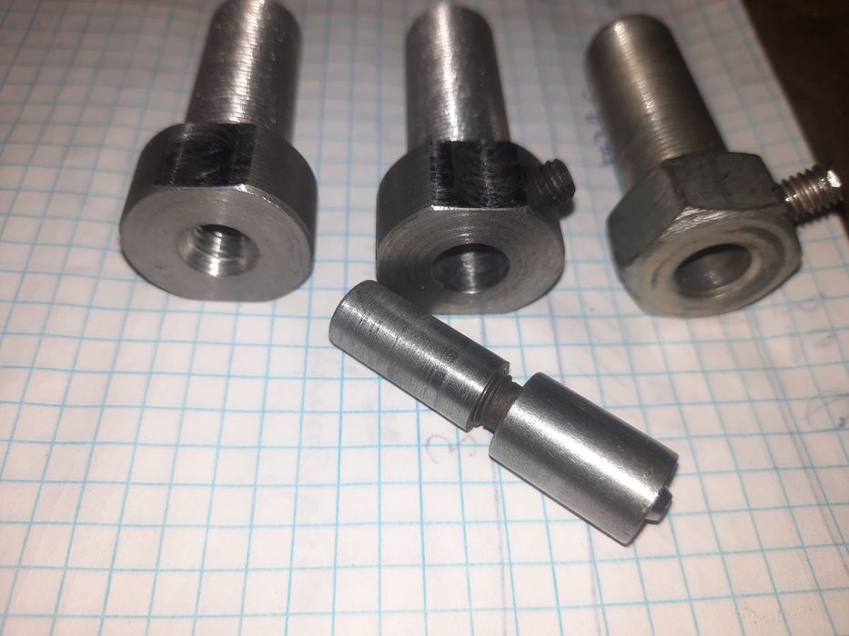 我们制作车床工作.修理損壞的零件. Lathe Workshop.we fix the damaged parts