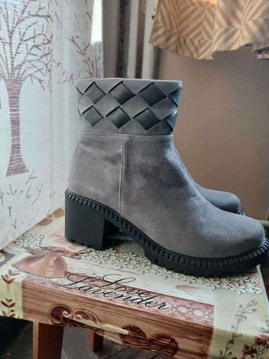 Боти на ток - 38 номер