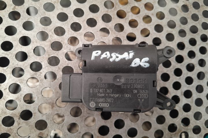 Motoras clapeta aeroterma 0132801363 Volkswagen VW Passat B6  [din 2005 pana  2010] Sedan 4-usi 1.9
