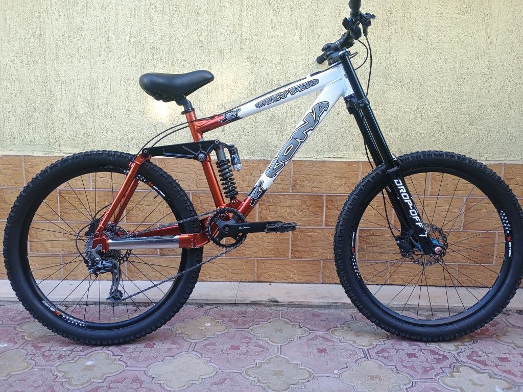 Kona 26 цола    .