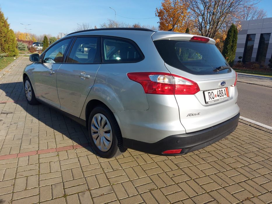 Vând Ford focus,anul 2012, euro 5,1.6 Tdci, adusă pe roti din Germania
