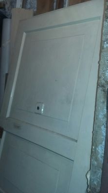 Продам дверь деревянную без косяка. 80×200 см.