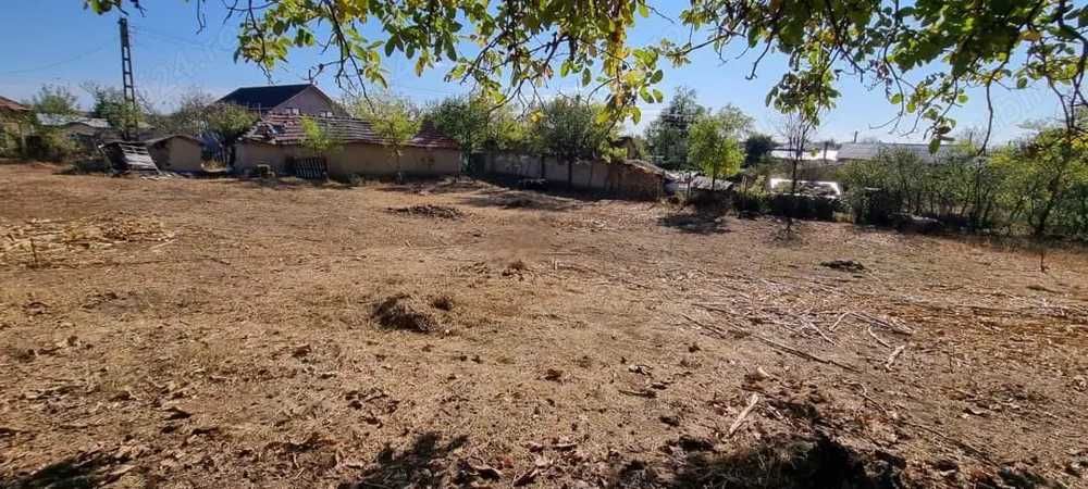 Teren intravilan Scurtesti