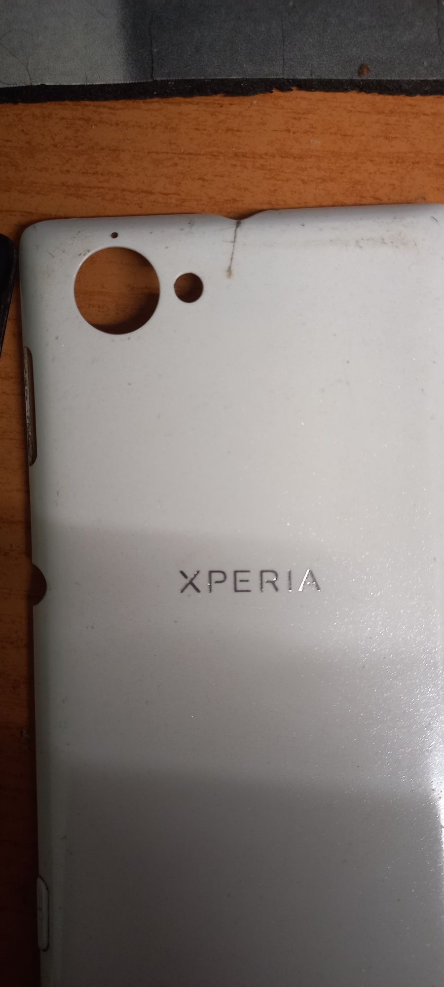 Sony Xperia C2105