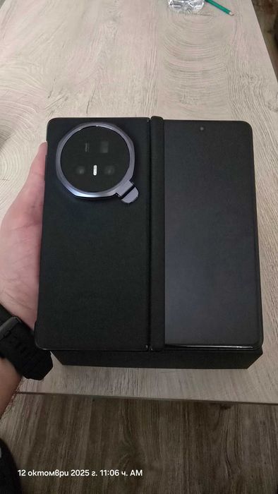 Най-тънкия сгъваем смартфон Honor Magic V5