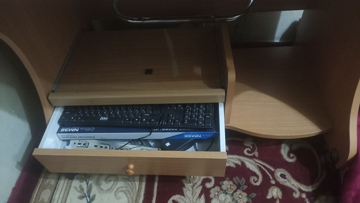 Kampyuter va bolalar uchun stul