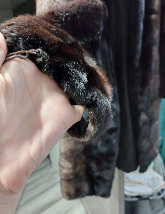 Продам норковую шубу