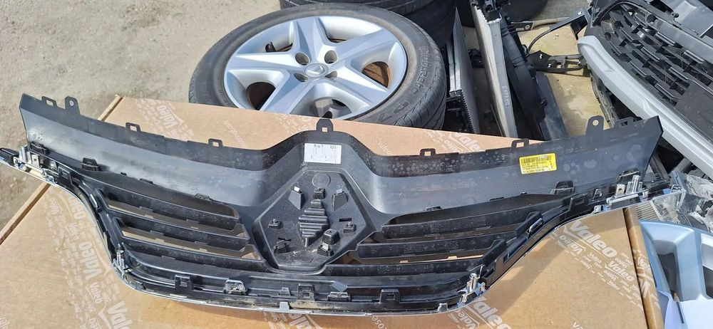 grila renault megane 4