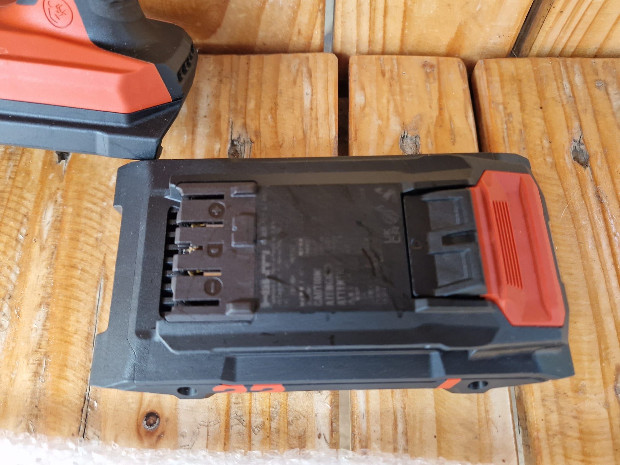 Hilti rotopercutor pe acumulator Nuron