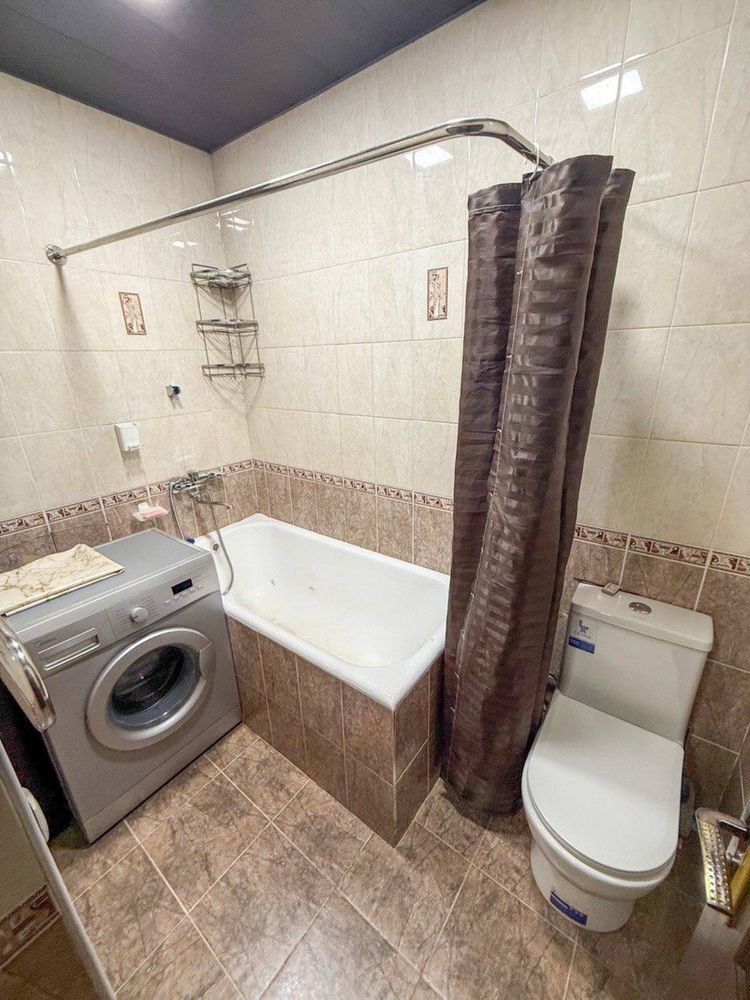 Продам Максим Горкый о-р 171 школа