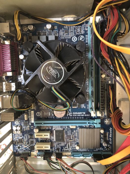 СРОЧНО!! продаю пк в хорошем состаянии