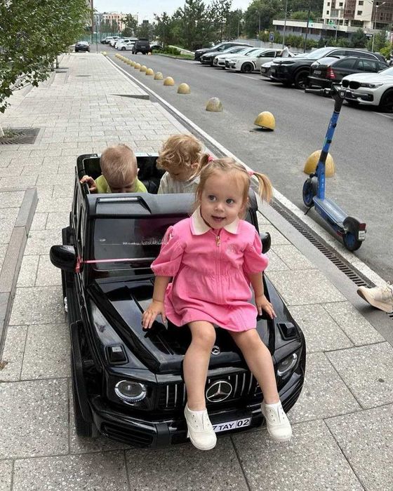 ДЕТСКИЙ ЭЛЕКТРОМОБИЛЬ Mercedes-Benz G63 AMG 4WD оригинал