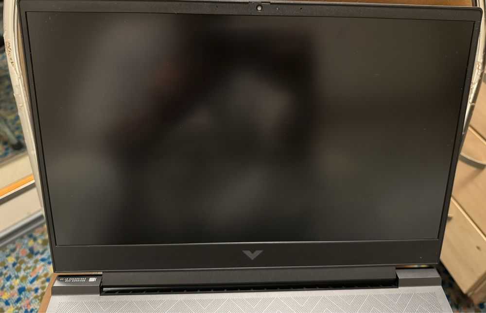 HP Victus Gaming Laptop 32GB-2TB-RTX 4050 - CA NOU/FACTURA/GARANTIE 2a