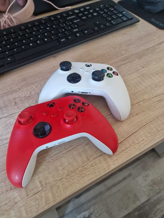 Xbox Series S 512 GB + Externder 1TB cu 2 controlere