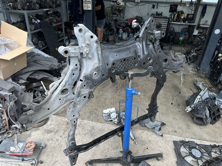 Преден мост/Магаре за Мазда 3 до 2016г.!