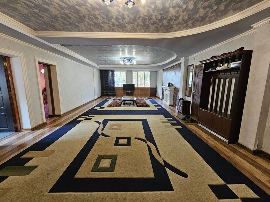 4 X kvartira sotiladi gishtli srochni agentsiz