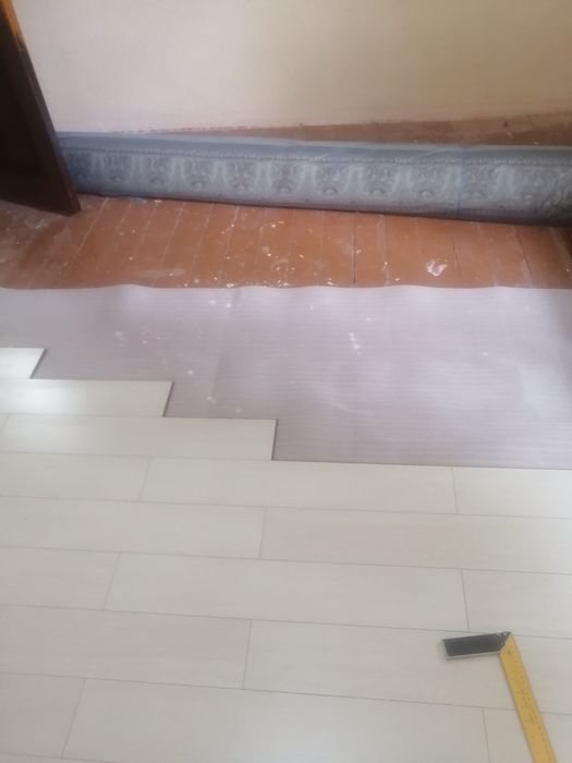 15 mindan tarket laminat teramz 8 yilli staj bor