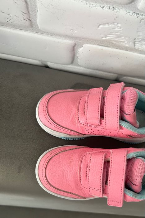 Маратонки Адидас момиче