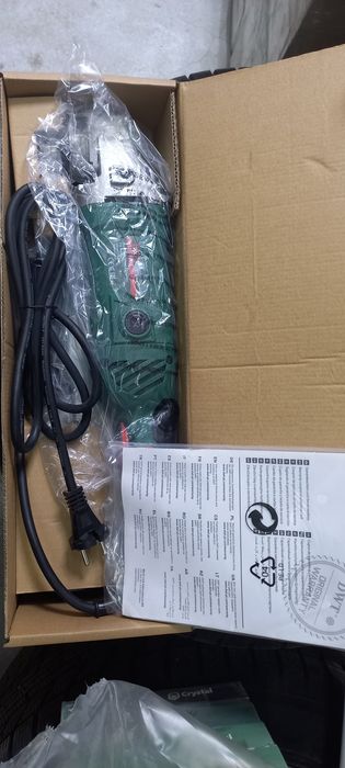 Болгарка продам новая