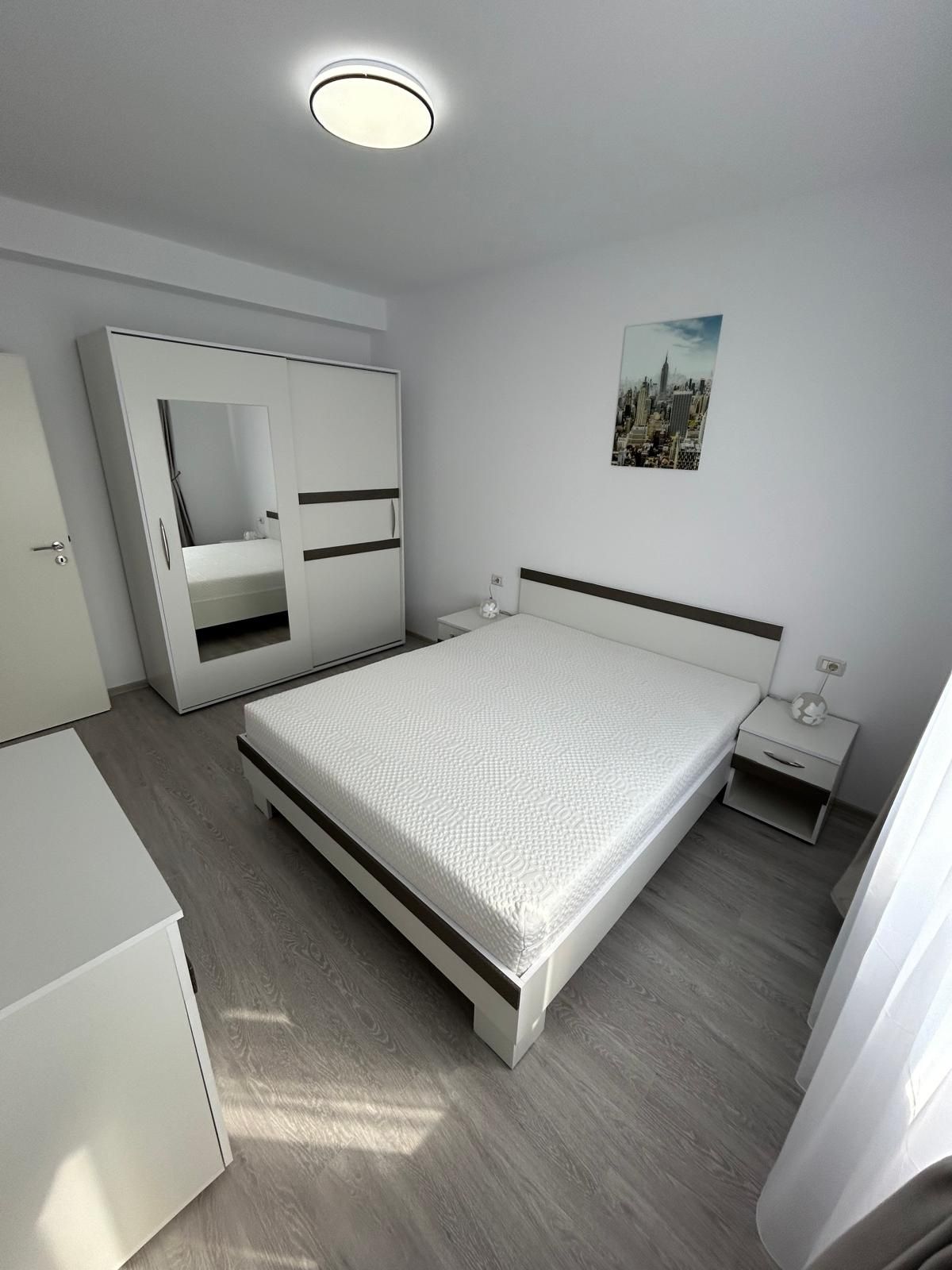 De inchiriat apartament două camere