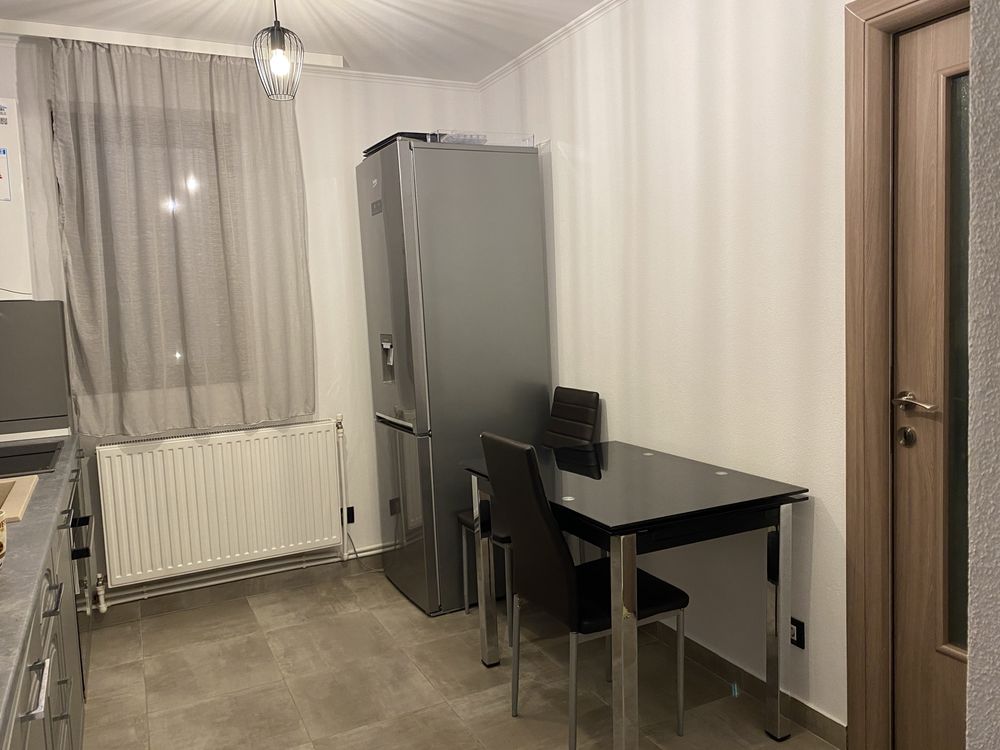 Apartament decomandat, etaj 1