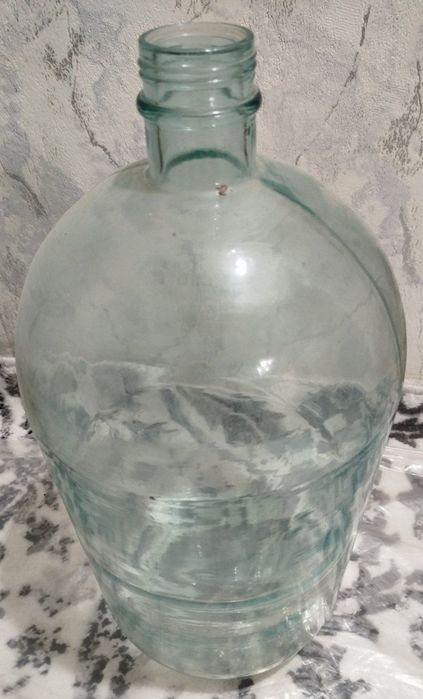 22 litr bonka yahshi holatda