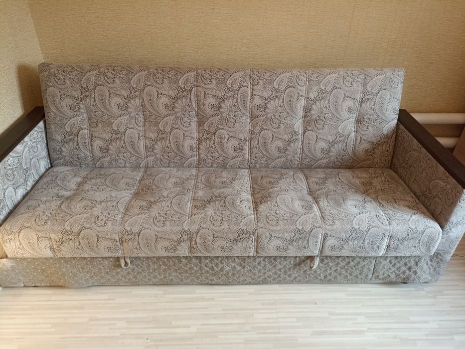 Диван-кровать, цвет серый, обивка ткань .